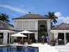 Round Hill Hotel & Villas 